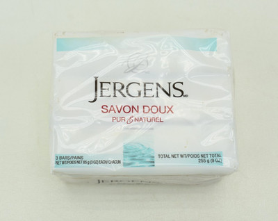 VTG Jergens Savon Doux Mild Soap 3 Bars 3 OZ Each Pure & Natural