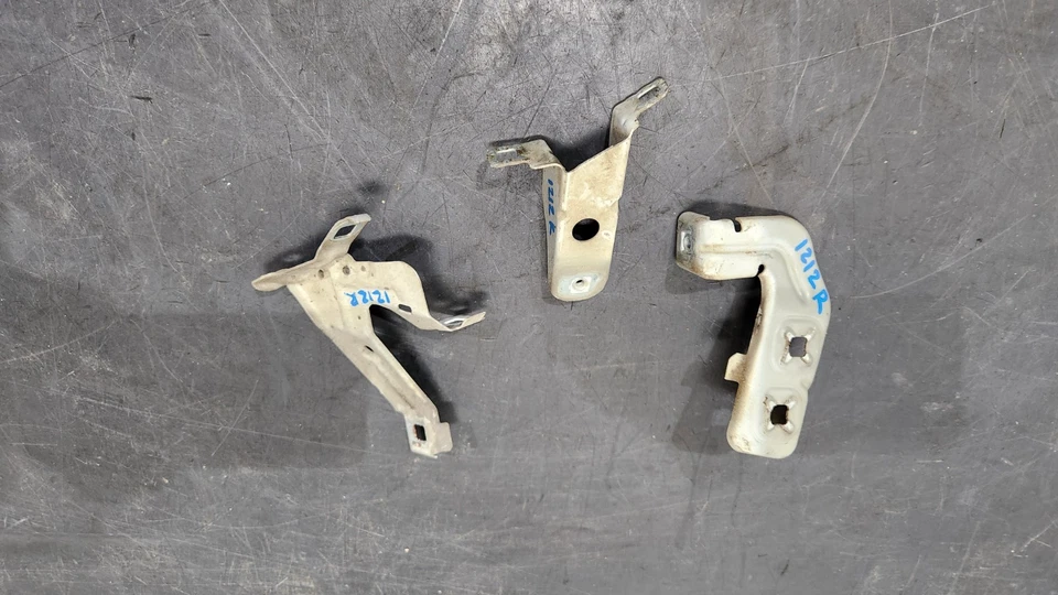 ✅ 12-20 OEM BMW F30 F32 F33 F36 335 Guardabarros delantero derecho Soporte Juego Foto 2 de 4