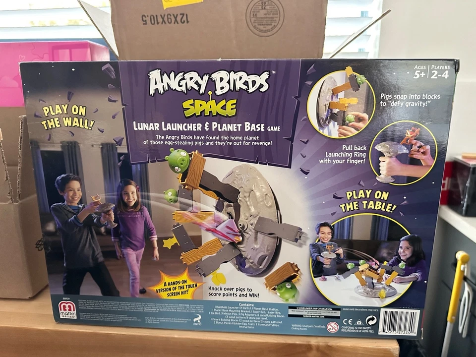 NEW Angry Birds Space Lunar Launcher & Planet Base Game - 2013 Mattel Games - Image 2 of 4