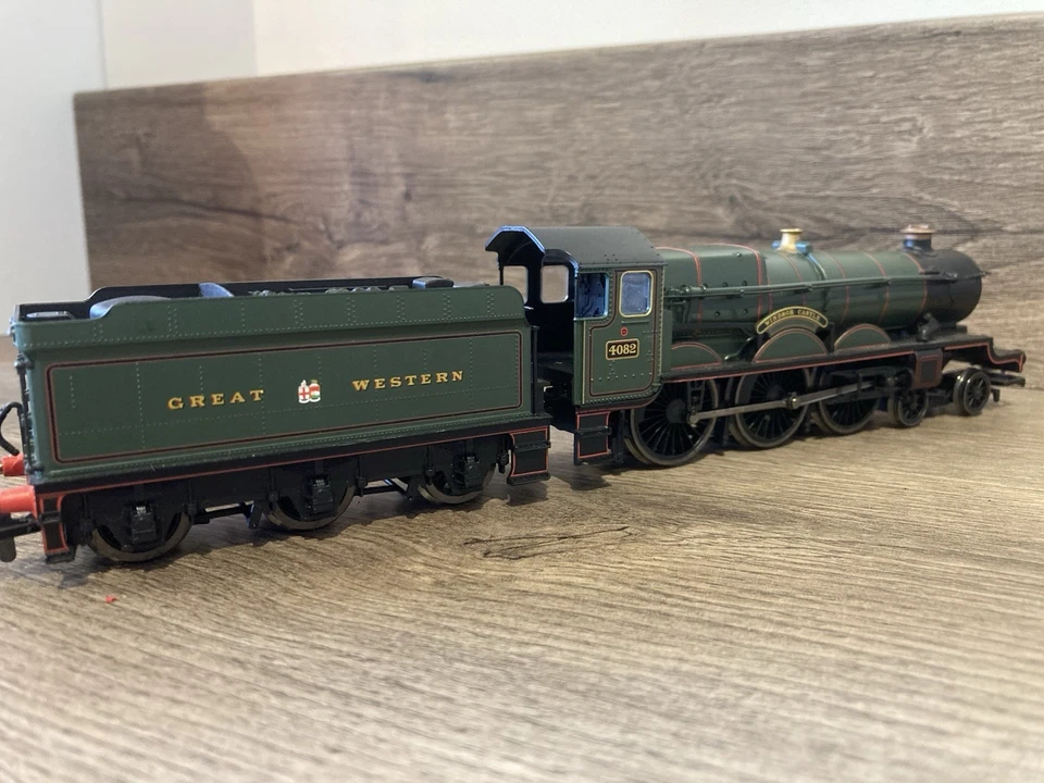 Hornby OO GWR 4-6-0 Windsor Castle 4082 DCC Fitted + Tested. Super Condition. - Image 3 of 4