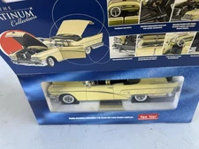 Sun Star NO.4811 1958 BUICK LIMITED OPEN CONVERTIBLE Casino Cream