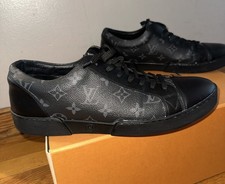 louis vuitton men shoes size 8.5 / im size 10...