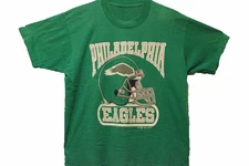 Philadelphia Eagles Football Team 90s Green T shirt Classic style NH11720
