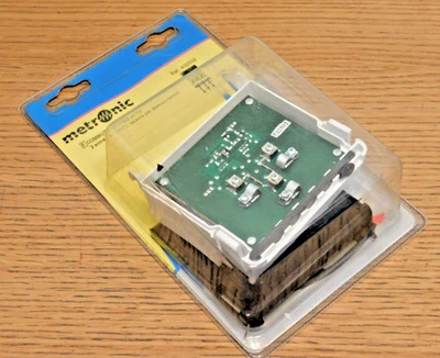 METRONIC parabole COMMUTATEUR BIS ACTIF demodulateur LNB deux tete 22 KHZ D2VRTM - Photo 1/4