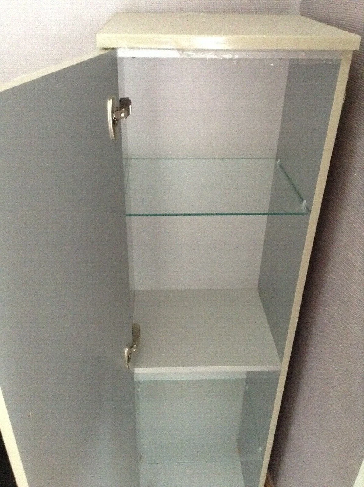 Picture 3 of 4