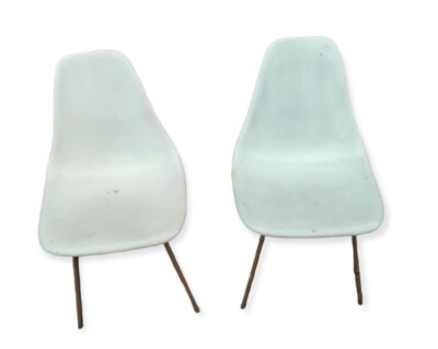 2 Herman Miller Eames Style Fiberglass Side Chairs