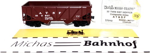 Micro Trains Line 57010 33' Twin Bay Hopper  AT & SF 180847 N 1:160 g55 å | Zustand: Gebraucht