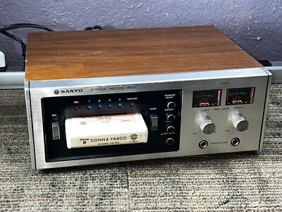 Vintage Sanyo RD-8020 8 Track Tape Recorder Donna Fargo Record