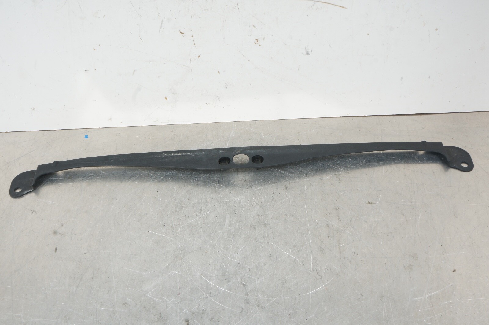 2010 - 2020 Bentley Mulsanne Engine Compartment Cover Panel Bracket Mount