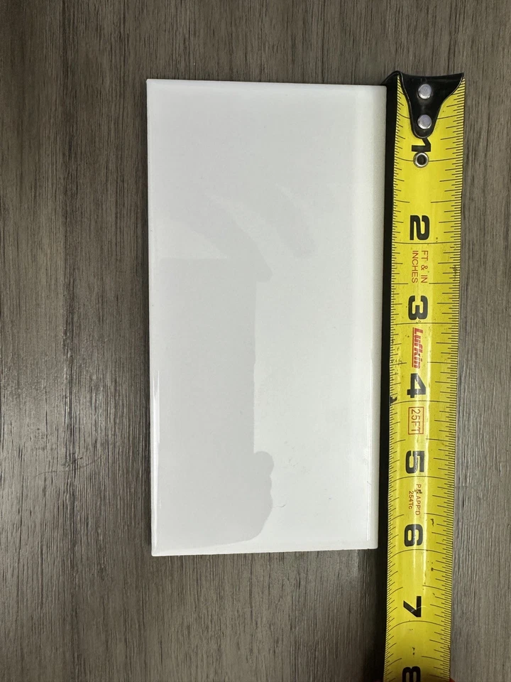 Azulejo de metro blanco brillante (blanco brillante) Foto 2 de 4