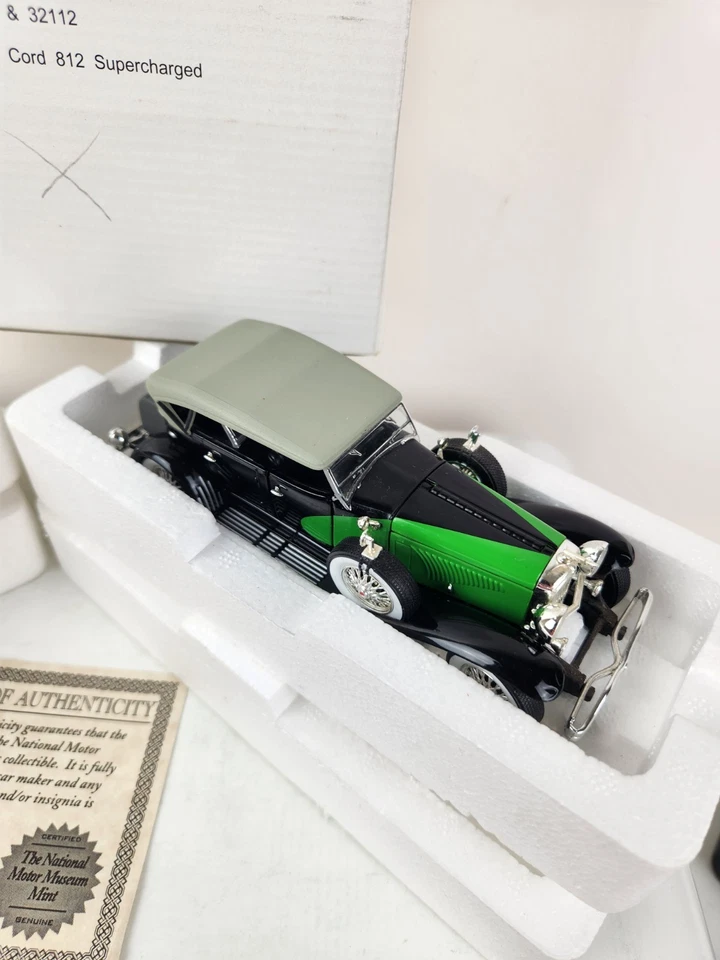 National Motor Museum Mint Die-Cast 1937 Cord 812 & 1934 Duesenberg 32112 &32110 - Image 3 of 4