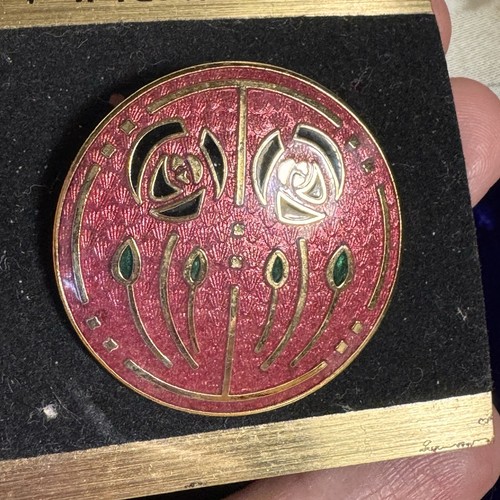 Charles Rennie Mackintosh Enamel Brooch - Pink - Round - Bild 2 von 5