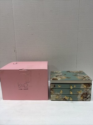 High End Glass Jewelry Box - 3 Layer Jewelry Organizer - Velvet-Lined Case For