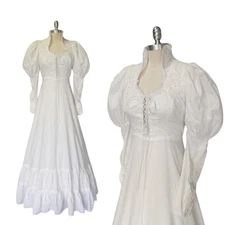 Vintage 70s Gunne Sax White Corset Dress Size 11 M  Puff Sleeves Wedding Gown