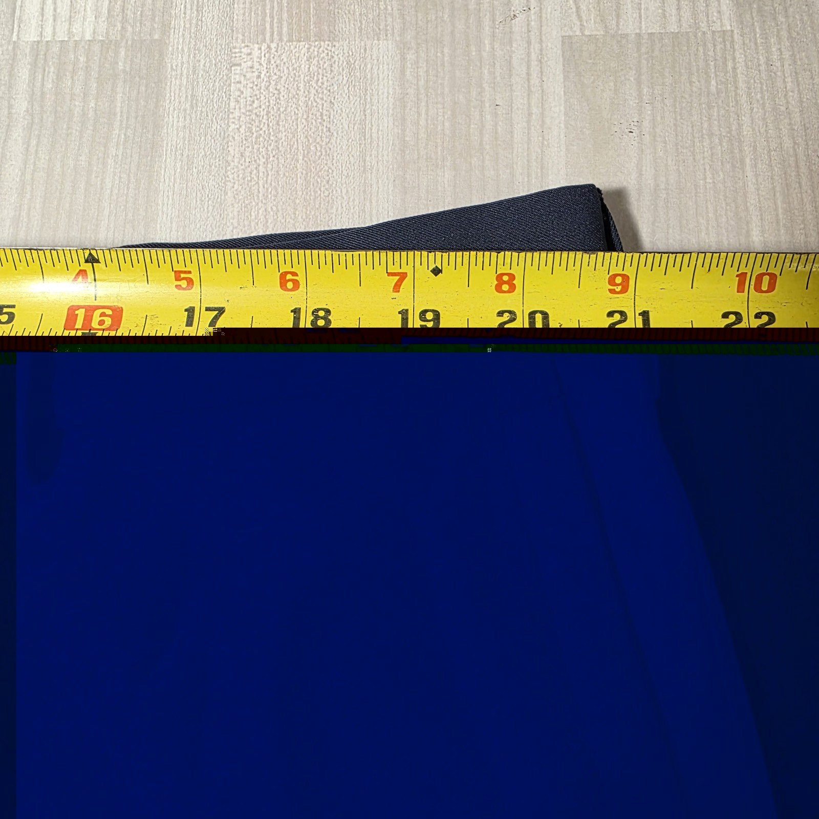 Peter Millar Salem Drape Performance Golf Shorts … - image 8