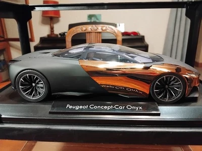 NOREV PEUGEOT ONYX CONCEPT CAR 1/18 - Photo 1/4