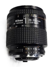Nikon AF Zoom Nikkor 28-105mm f/3.5-4.5 D macro FX lens