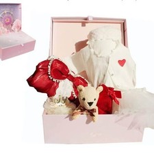 Nifyto Baby Gift Set   Red Baby Shower Boxed Gift Set 6  9 Months New