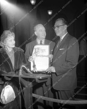 45bx04-43 news photo Francis X. Bushman and wife out for events 45bx04-43 45bx04