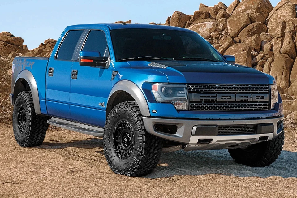 XD Series XD129 HOLESHOT Wheel 17x8.5 (34, 5x120.65, 72.56) Black Single Rim Foto 2 de 4