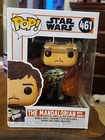 Funko Pop Star Wars The Mandalorian Mondo Holding Child Grogu #461