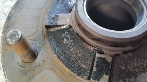 Rolls Royce Silver Spirit Spur Dawn RIGHT Front HUB RH12554 VIN 31001 ON - Picture 8 of 8