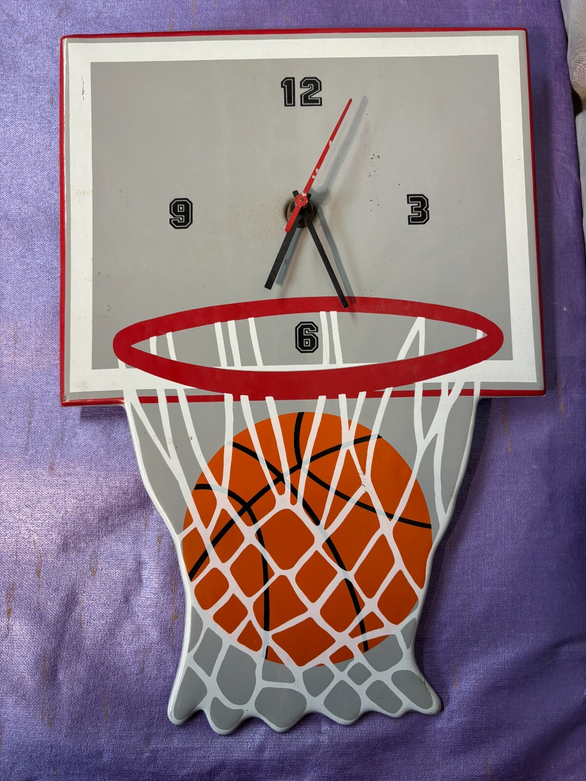 Basketball Hoop Net Design Analog Wall Clock battery operated