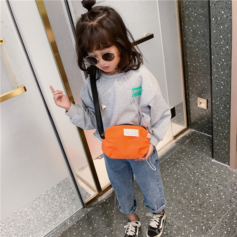 バッグ Girls mini crossbody bag Cute coin purse in fluorescent Blue