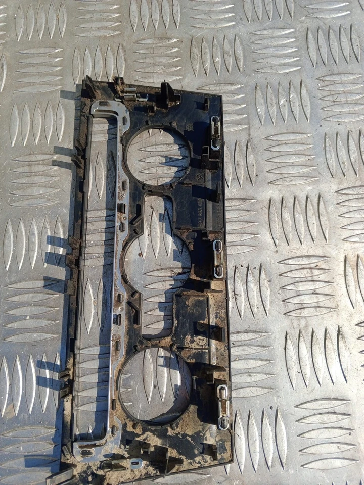 Golf Mk7 Heater Control Unit gloss Black Fascia - Image 2 of 3