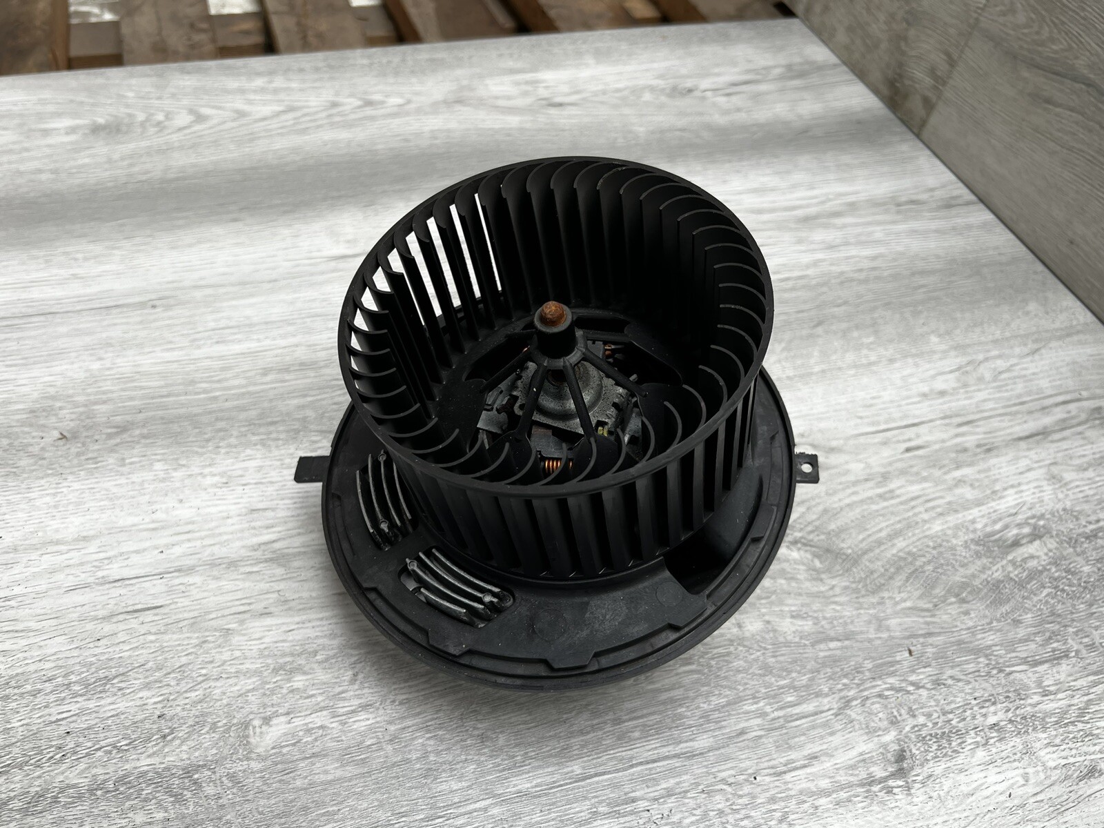 BMW 1 3 Series E81 E82 E87 E88 E90 E91 E92 Heater Fan Blower Motor 