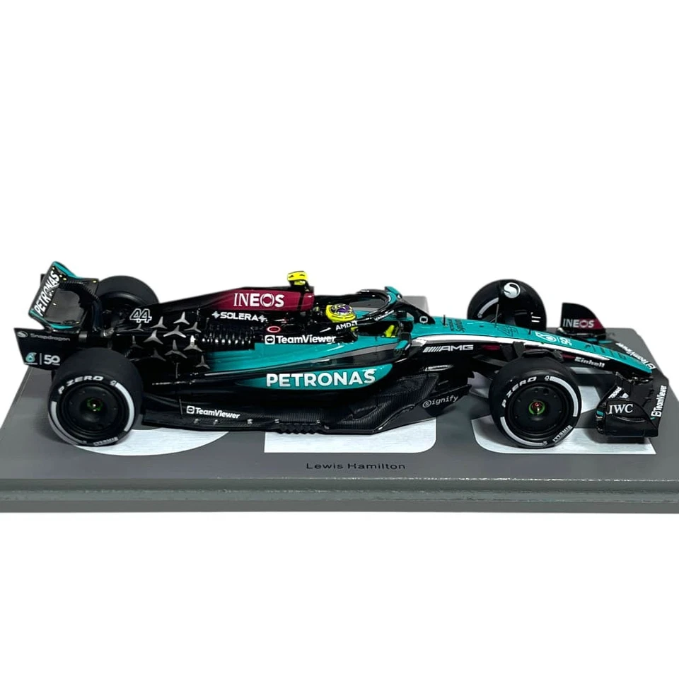 Modellino F1 Spark 1/43 Mercedes AMG Petronas W15 Lewis Hamilton #44 6th Sing... - Immagine 4 di 4