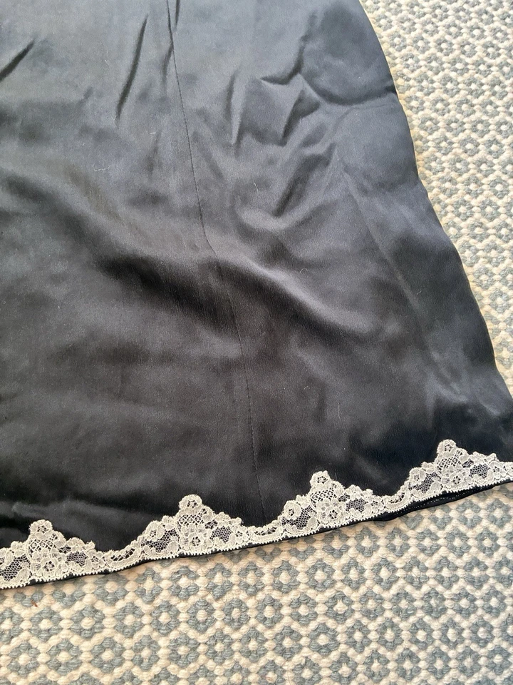 Banana Republic Black Silk Slip Dress With White Lace Vintage VS Style Size 4 - Image 4 of 4