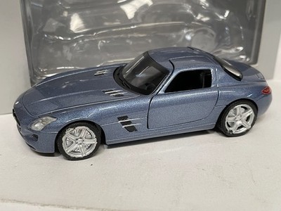 Mercedes Benz SLS AMG Pullback Yosemite Blue 1:43 Diecast Modelcar