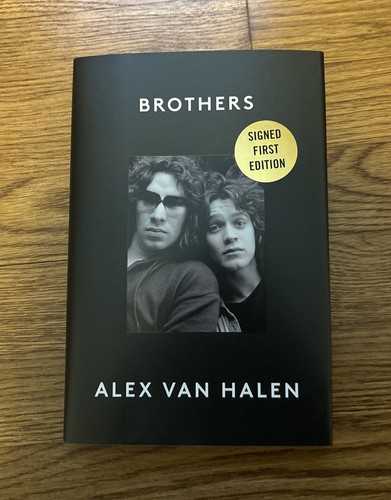 Alex Van Halen Signiertes Buch Brüder Van Halen Erstausgabe In Hand