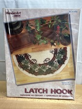 NEW SEALED Caron Wonder Art Latch Hook  Half-Circle Rug  Ivy Kit 4783 /16x33 In