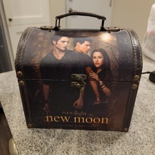 NECA Twilight New Moon Jewelry Box Trunk Chest Storage Case Y2k Emo Edward Bella