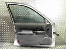 Porte avant et accessoires Renault SAFRANE