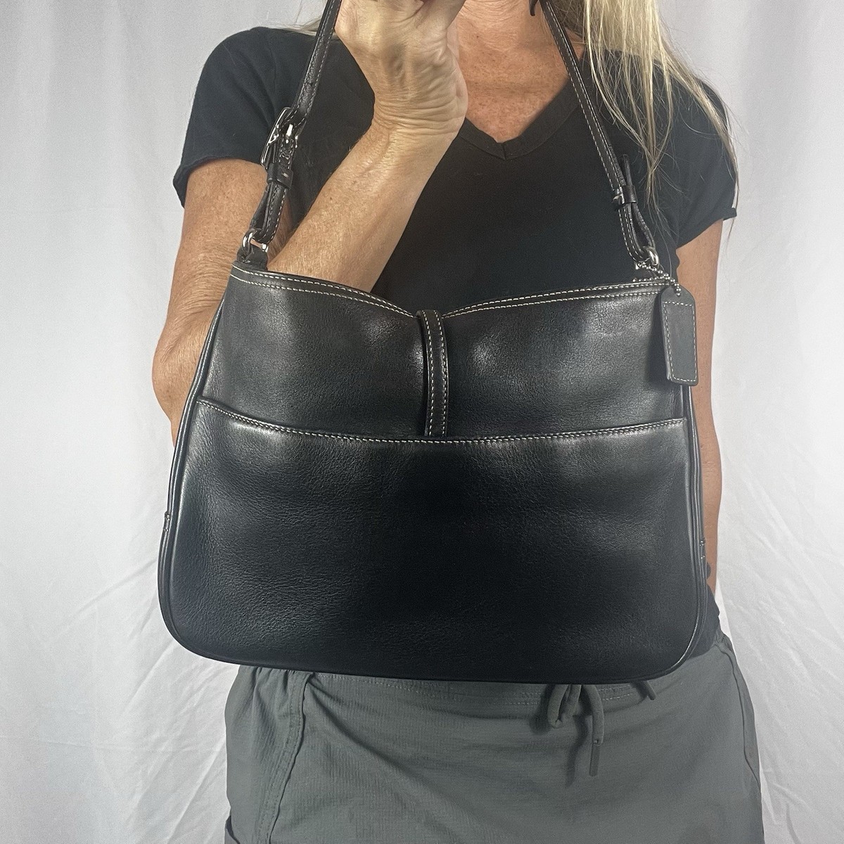 Coach Vintage Hampton Clip 7751 Shoulder Bag 2001 Black Leather