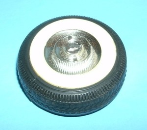 1/18 Scale 1953 Chevy C1 Corvette Whitewall Tire & Wheel (1) Mira Solido Part