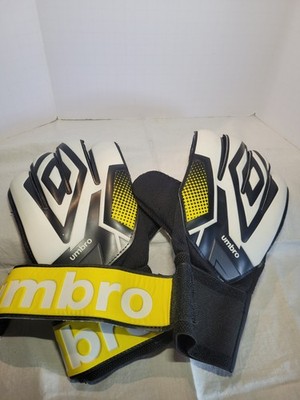 Umbro Soccer Goalie Gloves Black White Yellow Adult M2102GA 80 95mm Palm