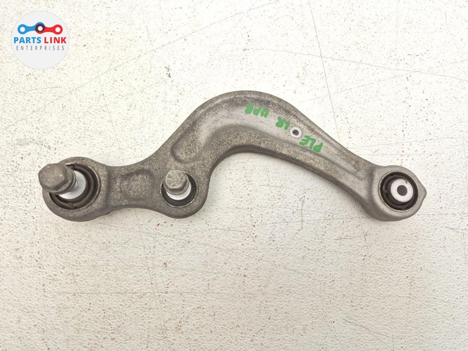 Bentley Bentayga 2016-2020 REAR+LEFT+UPPER Control arm