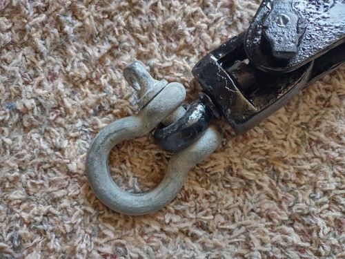 2 Ton 3" Snatch Block Pulley w/ Shackle for 3/8" Wire Rope Sheave Tow - Picture 4 of 6