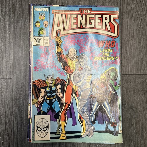 Marvel Comics The Avengers Lot of 12 Comic Books - Picture 8 of 13