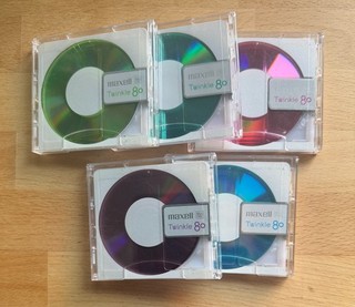 Maxell Japan Twinkle 80 minute set of 5 MiniDiscs (5th version)