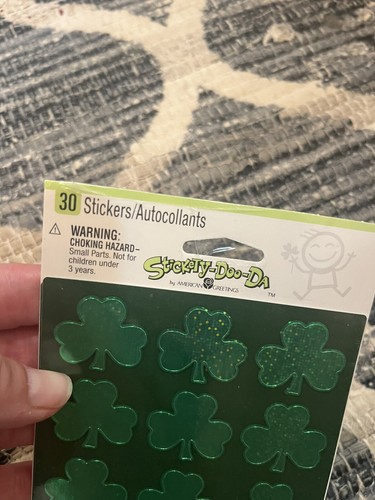 NEW! Stickety-Doo-Da 30 Stickers ST PATRICK'S Day Green Prismatic Shamrocks 1" - Picture 3 of 8