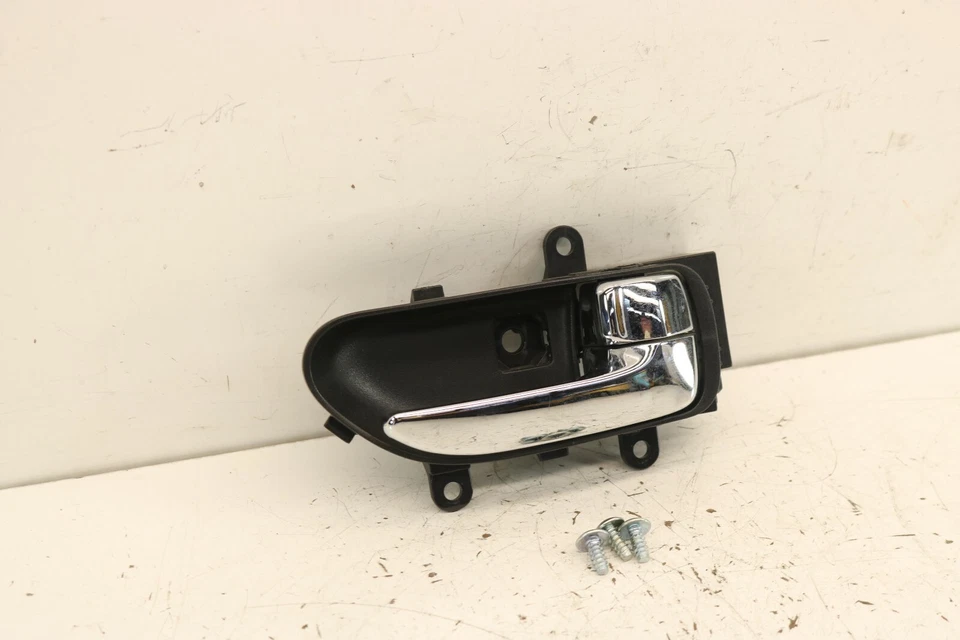 03-06 INFINITI G35 SEDÁN DELANTERO DERECHO PASO LADO DERECHO INTERIOR PUERTA TIRADOR OEM Foto 2 de 4