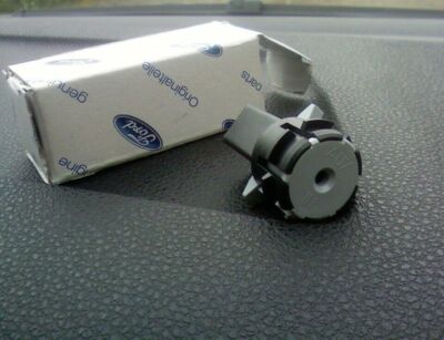 1310208 разъем aux ford 1310208 разъем aux ford
