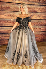 Gothic Champagne and Black Wedding Dresses Off the Shoulder Bridal Gowns