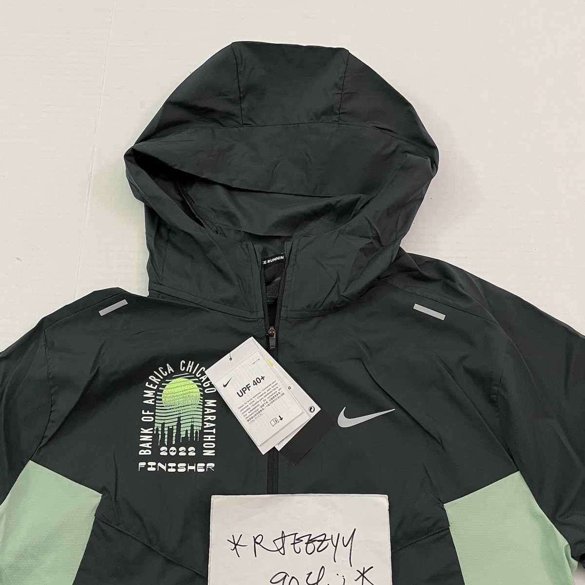 Mens Size S Nike Repel UV 40 Windrunner Woven Chicago Mens Size S Nike Repel UV 40 Windrunner Woven Chicago