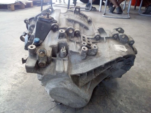 01023712 Caja Cambios para VOLVO V40 FAMILIAR T4 1999 1585866 - Imagen 6 de 10